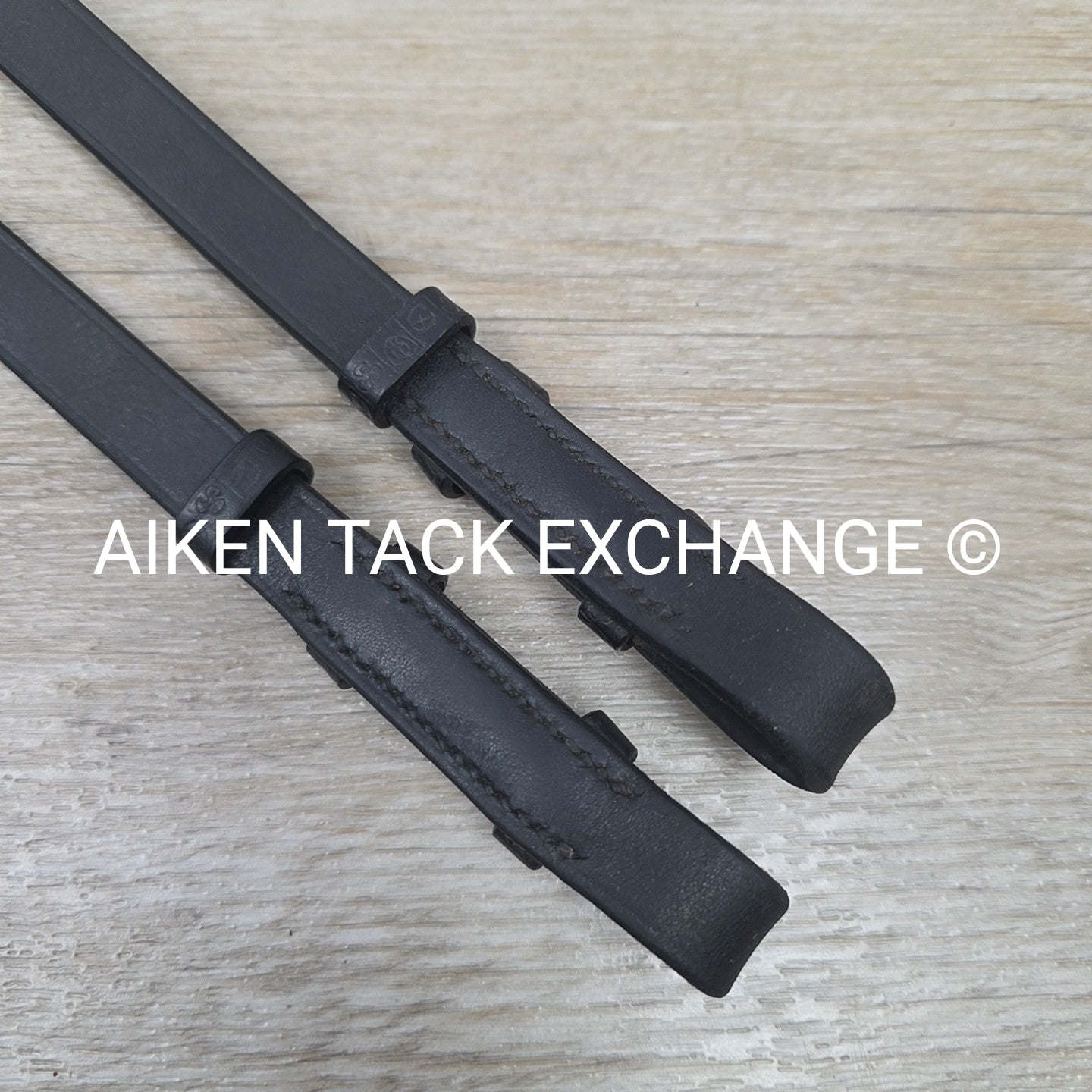 Stubben Cheek Pieces, Hook Studs, Black, 10"