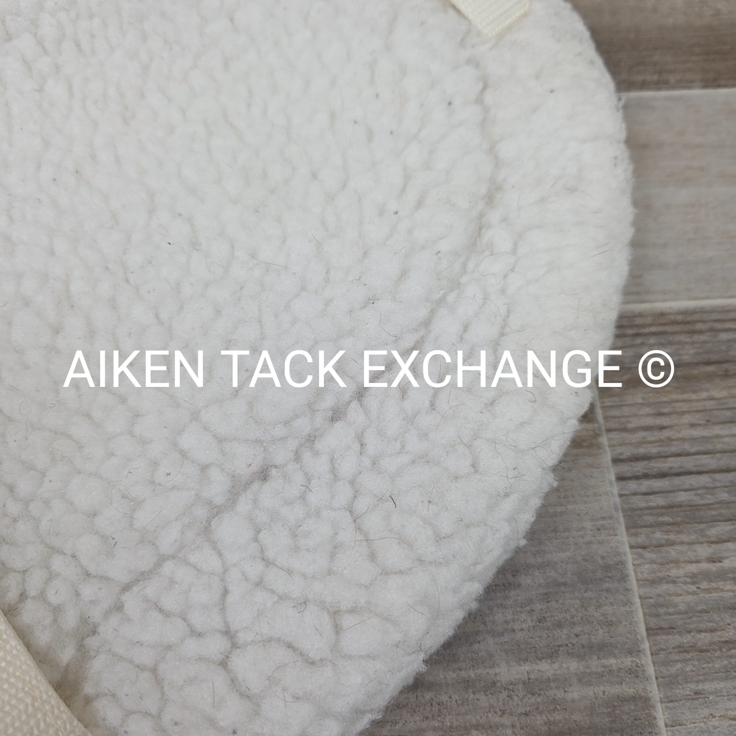 Toklat Medallion Contour Fleece Saddle Pad