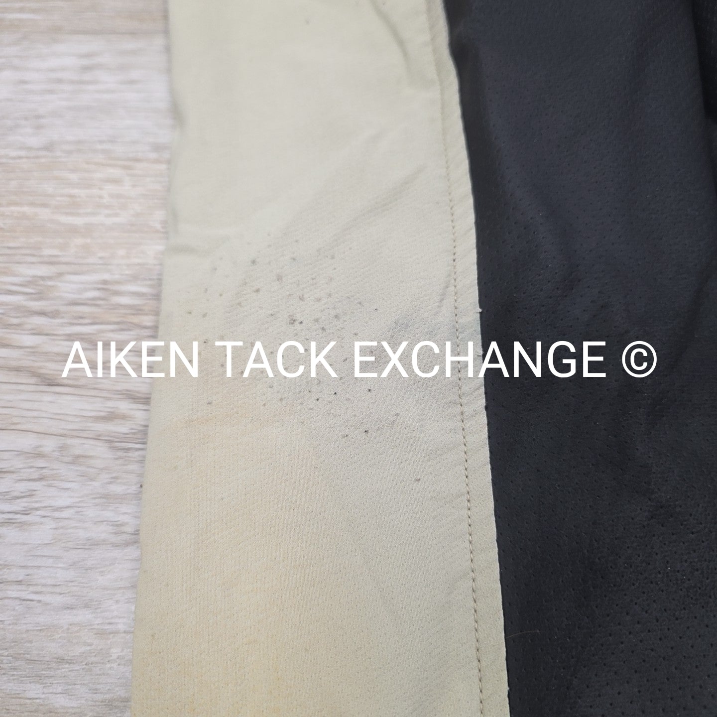 BARGAIN BUNDLE: Equine Couture Knee Patch Breeches, 26 & Kerrits Full Seat Breec