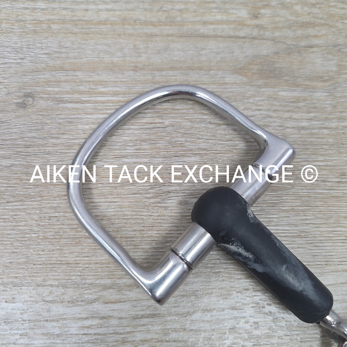 Single Joint Rubber D Ring Bit 5" (Has Chew Marks)