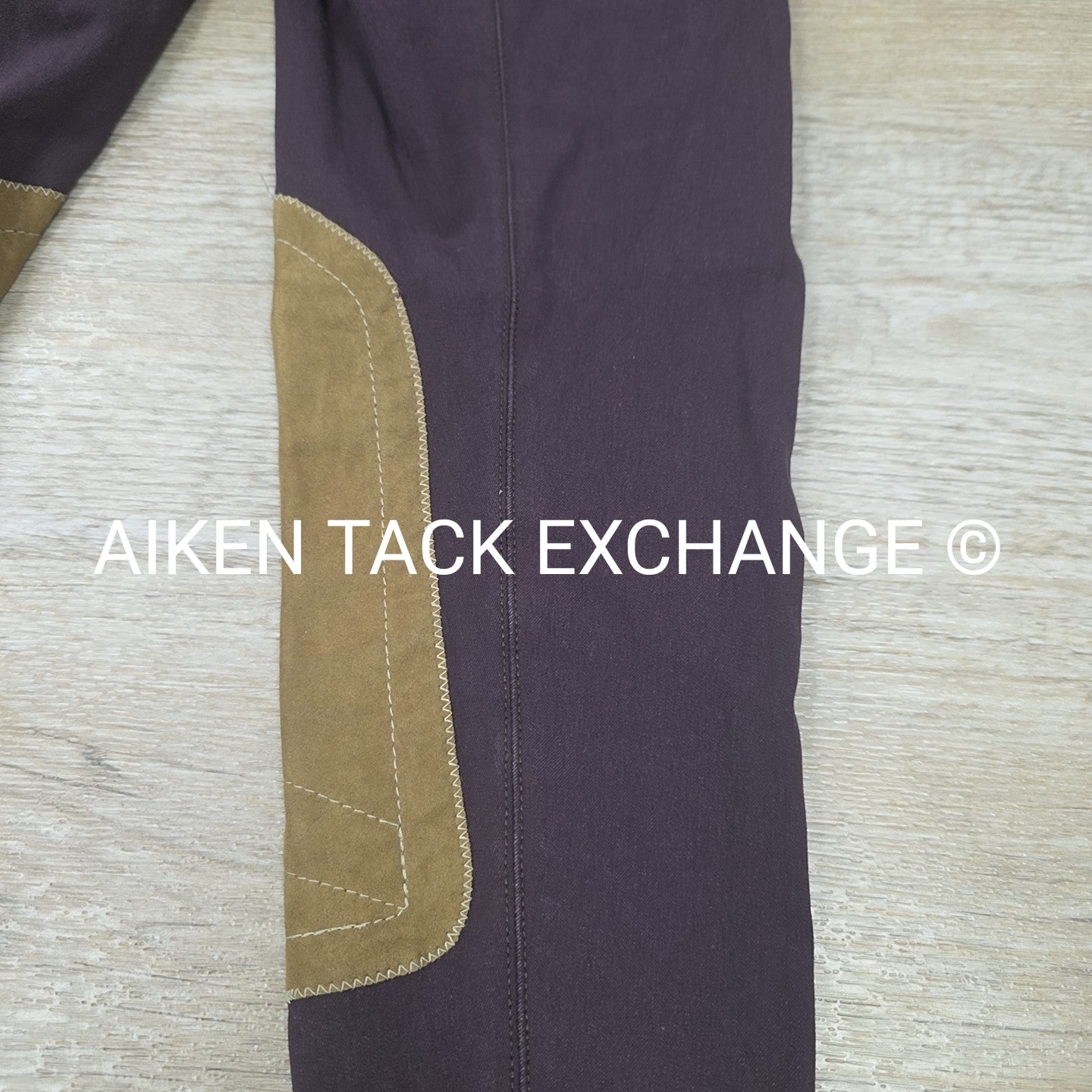Tailored Sportsman Trophy Hunter Knee Patch Breeches, Size 10 L
