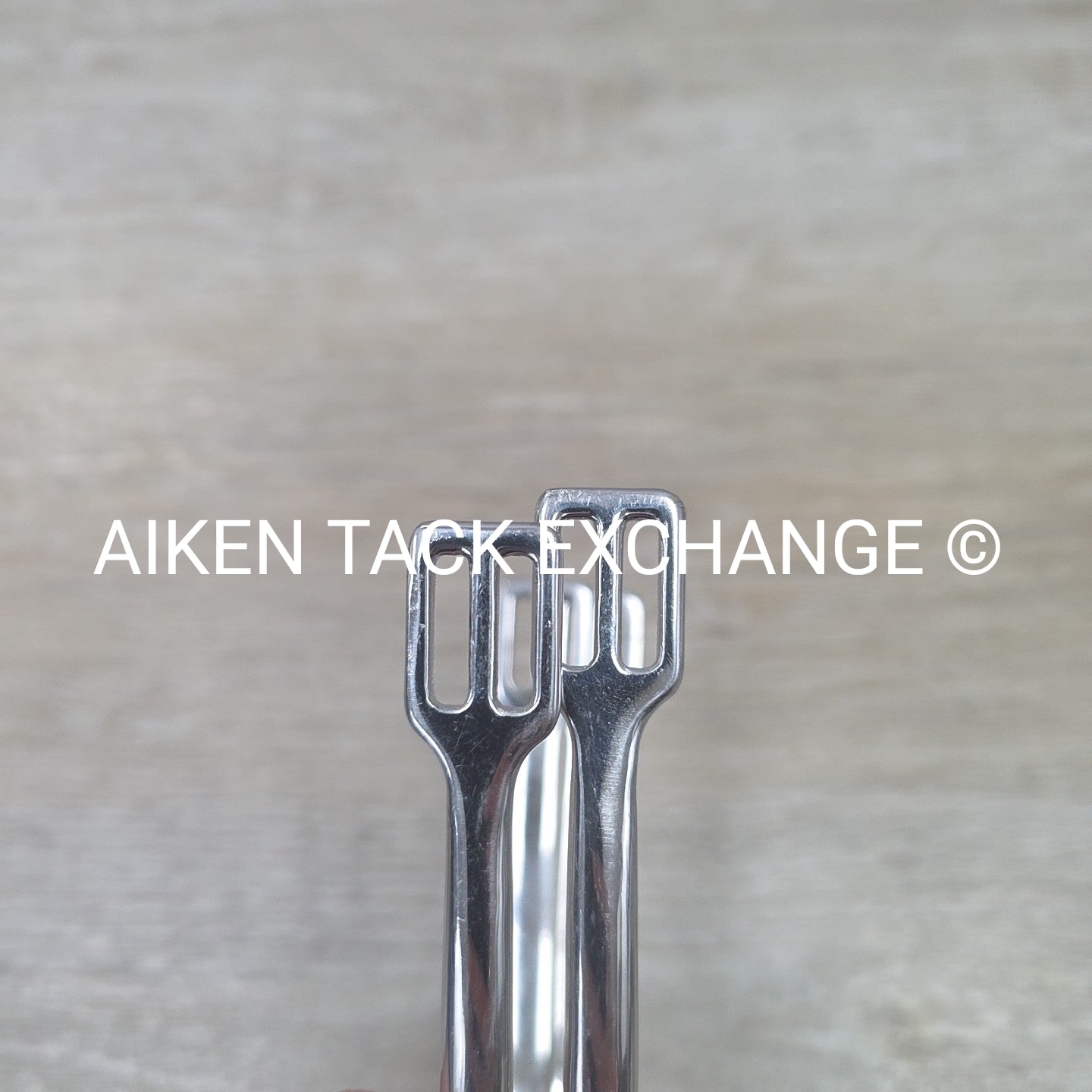 Long Neck Spurs, No Straps