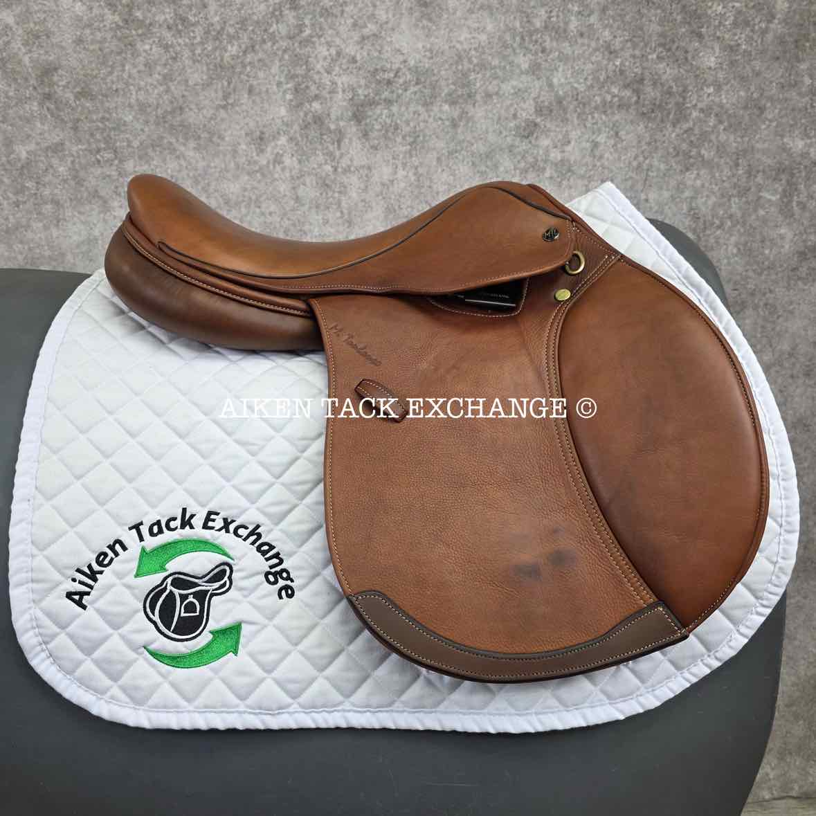 2011 Marcel Toulouse Annice Genesis Close Contact Jump Saddle, 17" Seat, Adjustable Tree, Foam Panels