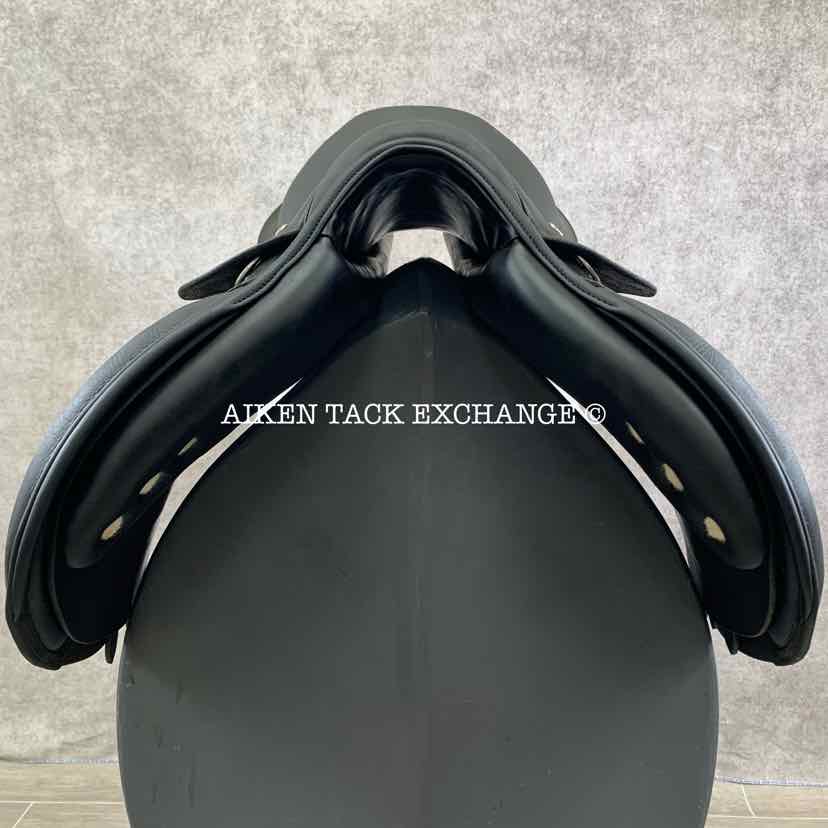 2017 Stackhouse Close Contact Jump Saddle, 16.5" Seat, Short Flap, Medium Narrow
