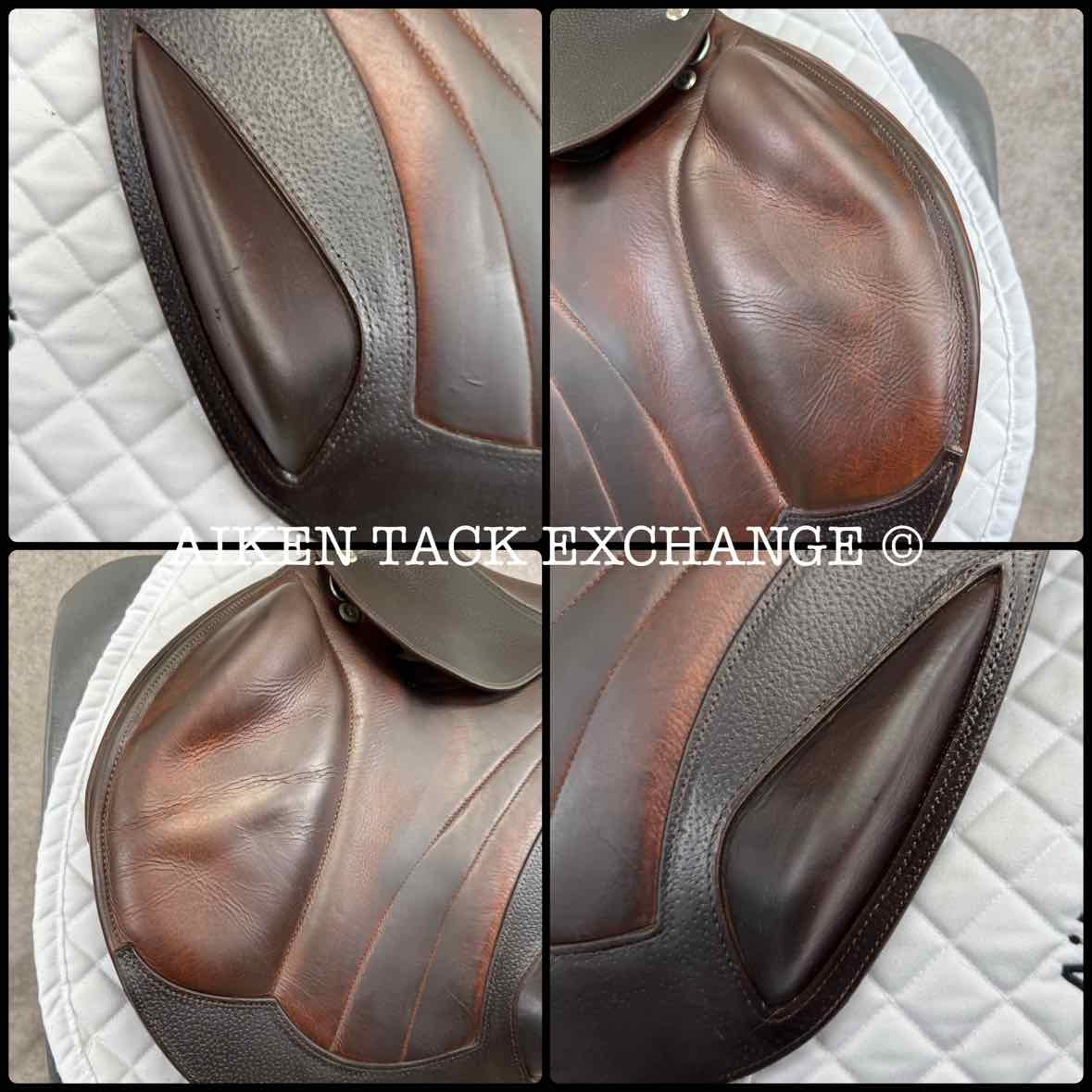 2018 CWD SE04 Monoflap Jump Saddle, 17" Seat, 2A Flap, Medium Tree, Foam Panels