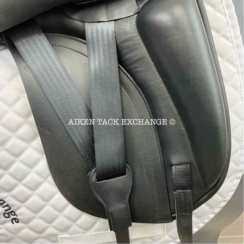 **SOLD** Adam Ellis Style Dressage Saddle, 18" Seat, M/MW Tree, Wool Flocked Panels