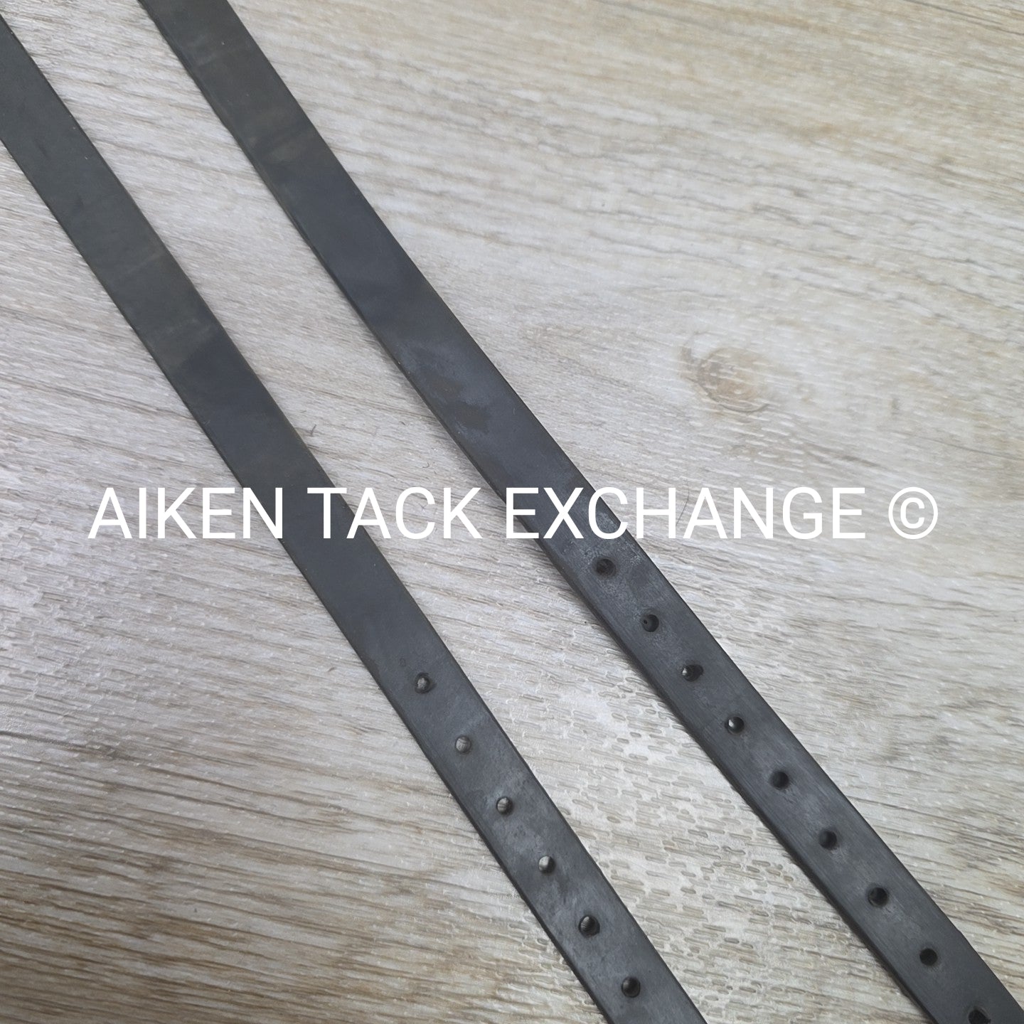 Nunn Finer Rubber Easiest Spur Straps, Black