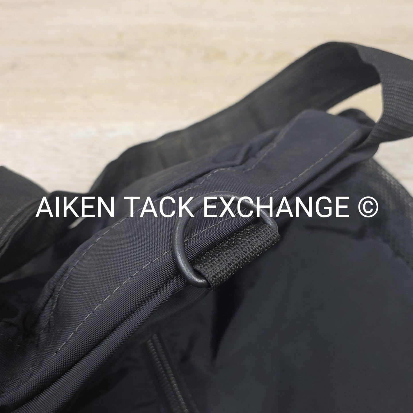 Tuck-M-In Hanging Bridle Bag