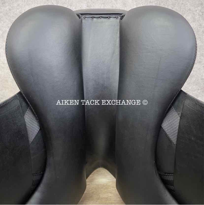 2022 Dynamic Equilibrium Monoflap Dressage Saddle, 18" Seat, Dynamic Polymer Tree, Foam Panels