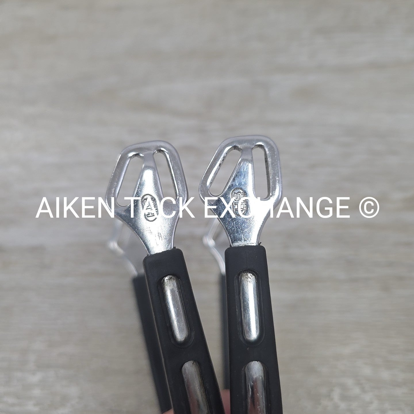 Herm Sprenger Ultra Fit Extra Grip Pointed Rowel Spurs