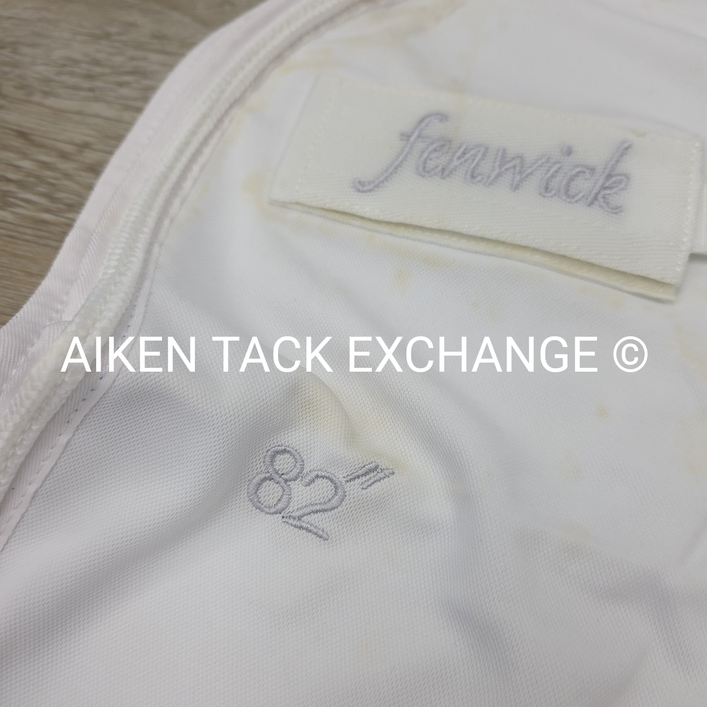 Fenwick Equestrian Therapeutic Jade Cooler, White (has marks), 82"