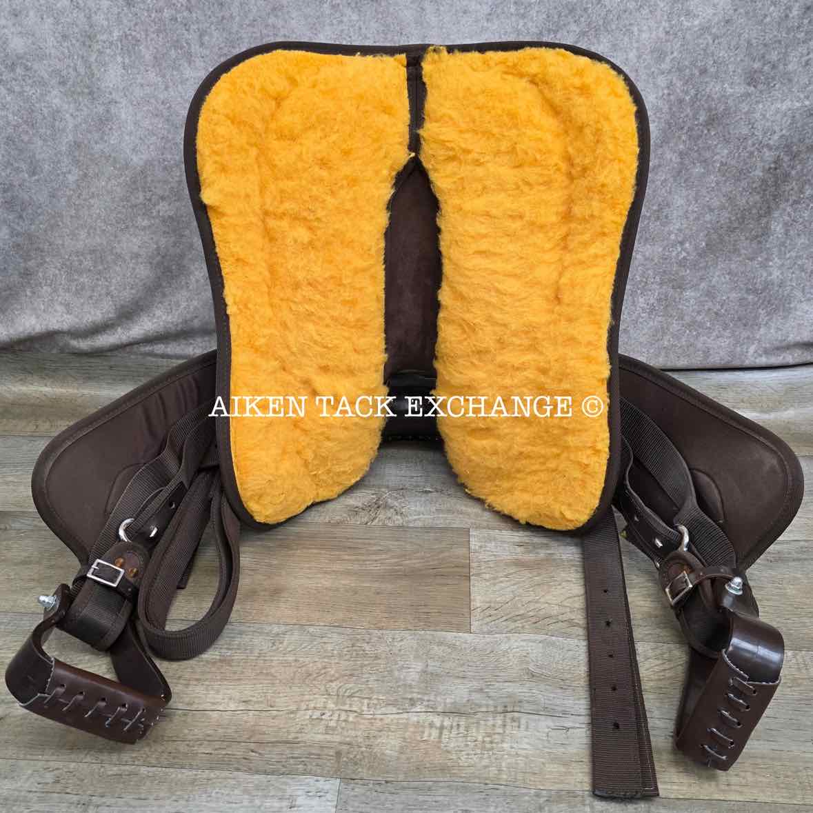 Tough 1 King Series 9215 Synthetic Western Saddle, 15" Seat, Wide Tree - Full QH Bars
