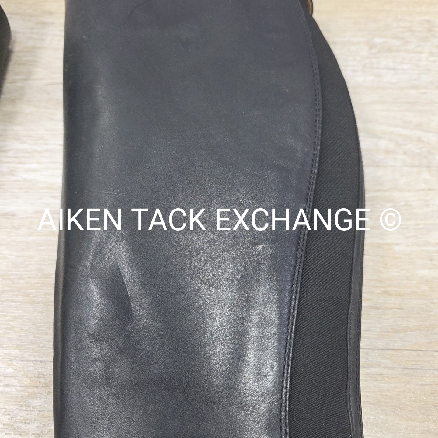 Ariat Close Contour Half Chaps, Size L S