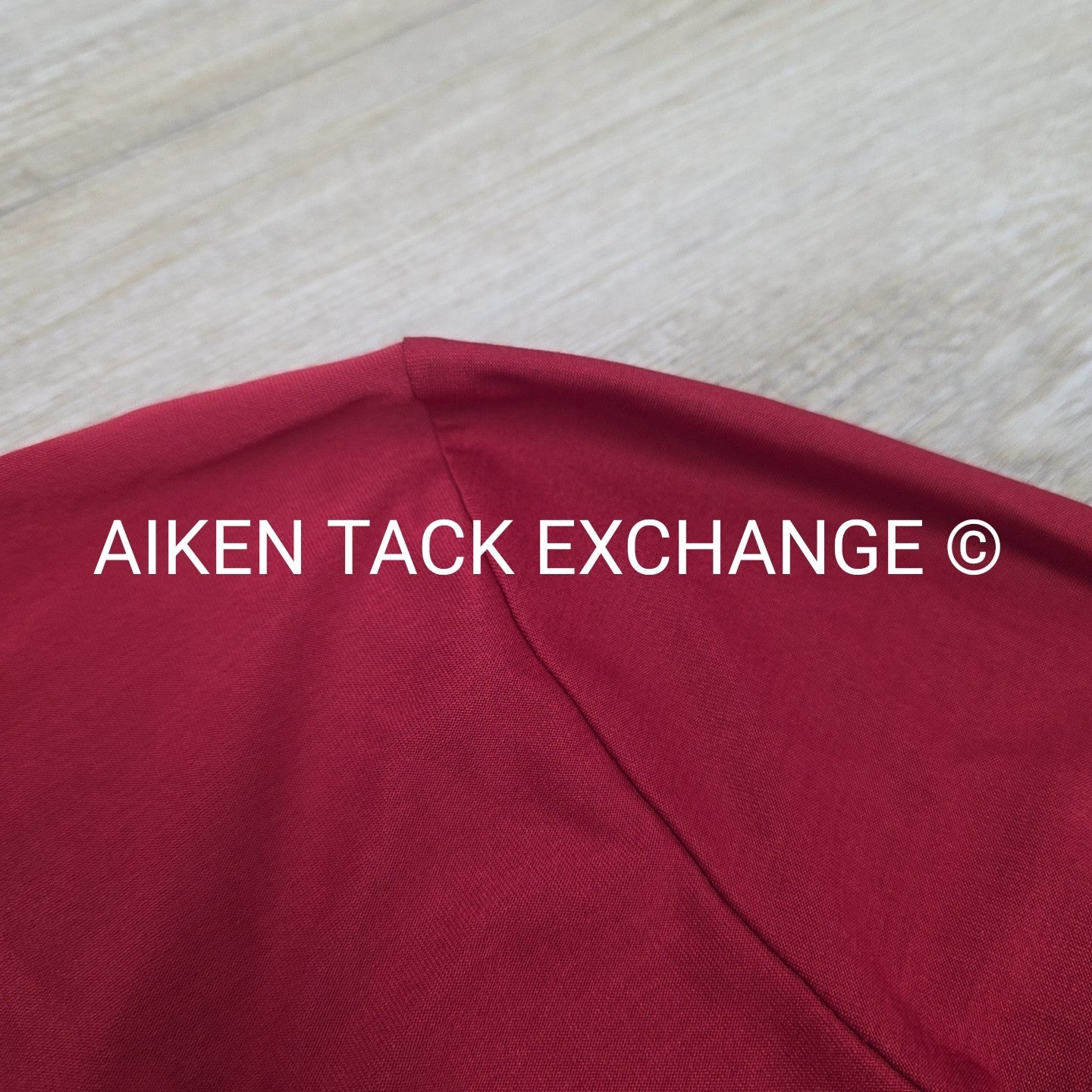 Ariat Heat Series Long Sleeve Top, Size Medium