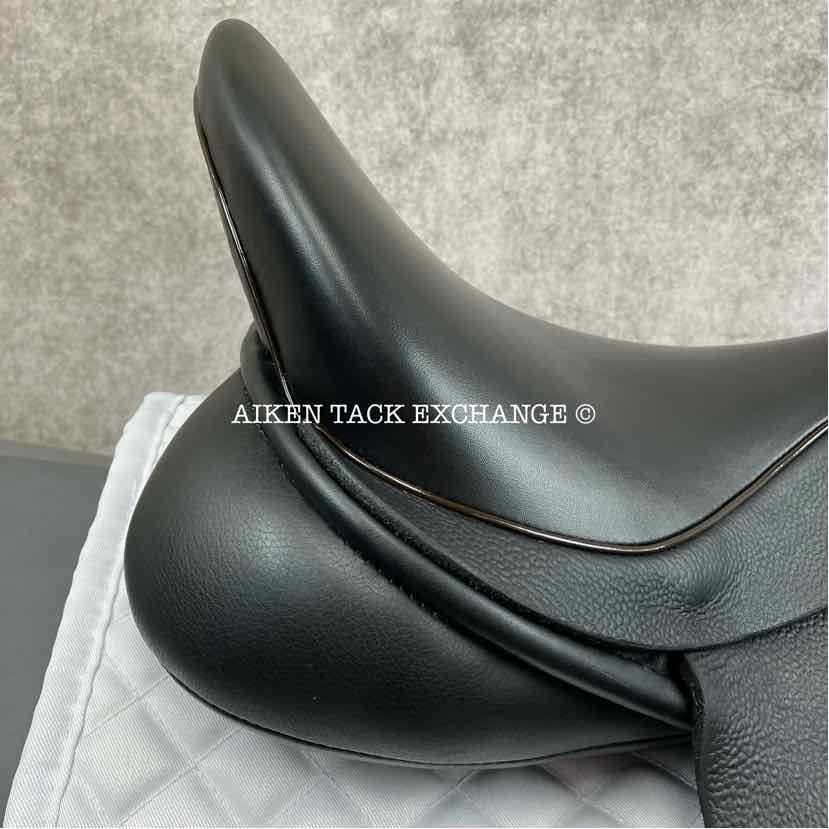 2022 Trilogy Verago Elite Dressage Saddle, 18" Seat, Medium Tree, Wool Flocked Panels