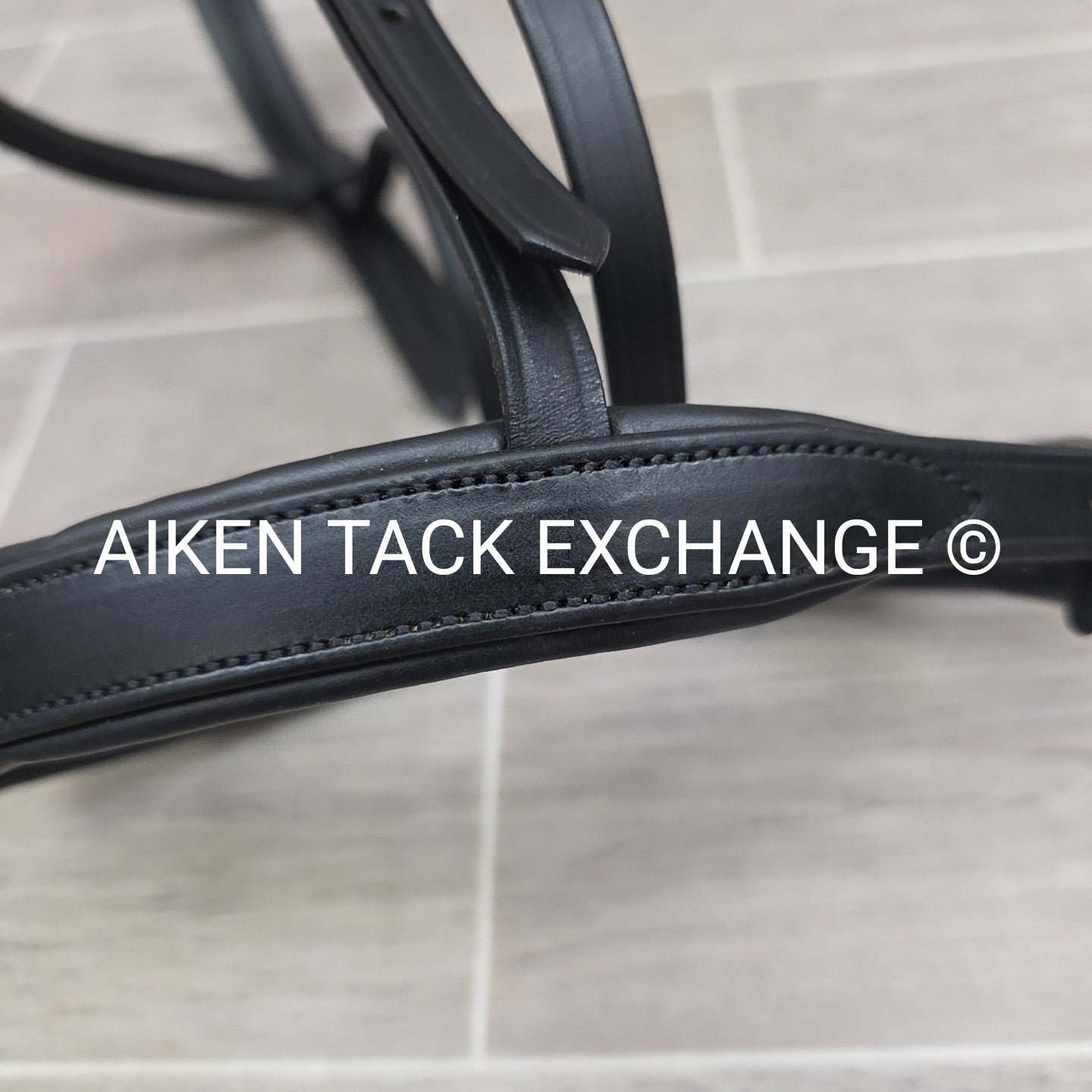 Royal Oak Plain Raised Bridle, Missing Cheek Pieces, No Reins, Black, Size Full