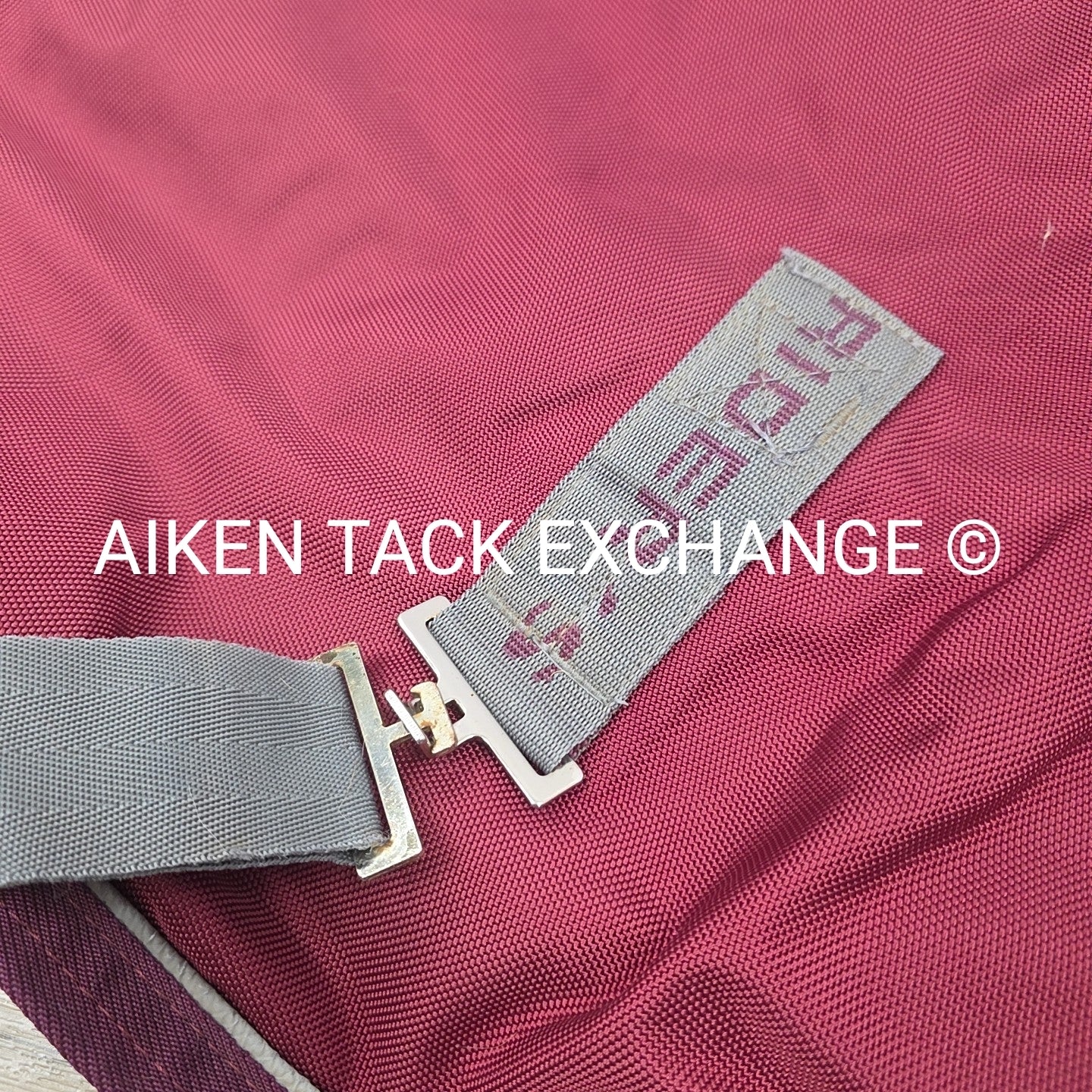 Dover Saddlery Riders International Medium Weight Turnout Blanket, 80"