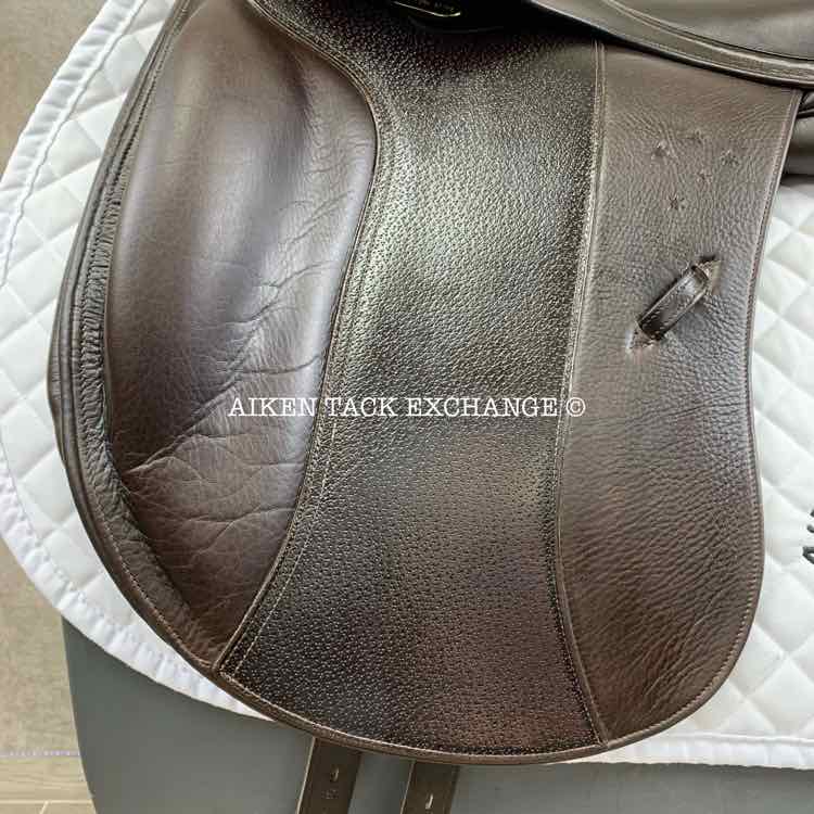 2012 Southern Stars Monoflap Dressage Saddle, 18" Seat, Wide Tree, Wool Flocked Panels