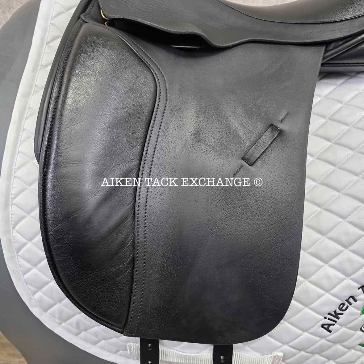 **SOLD** 2010 Black Country Eloquence Dressage Saddle, 17.5" Seat, W/XW Freedom Hoop Tree, Wool Flocked Panels