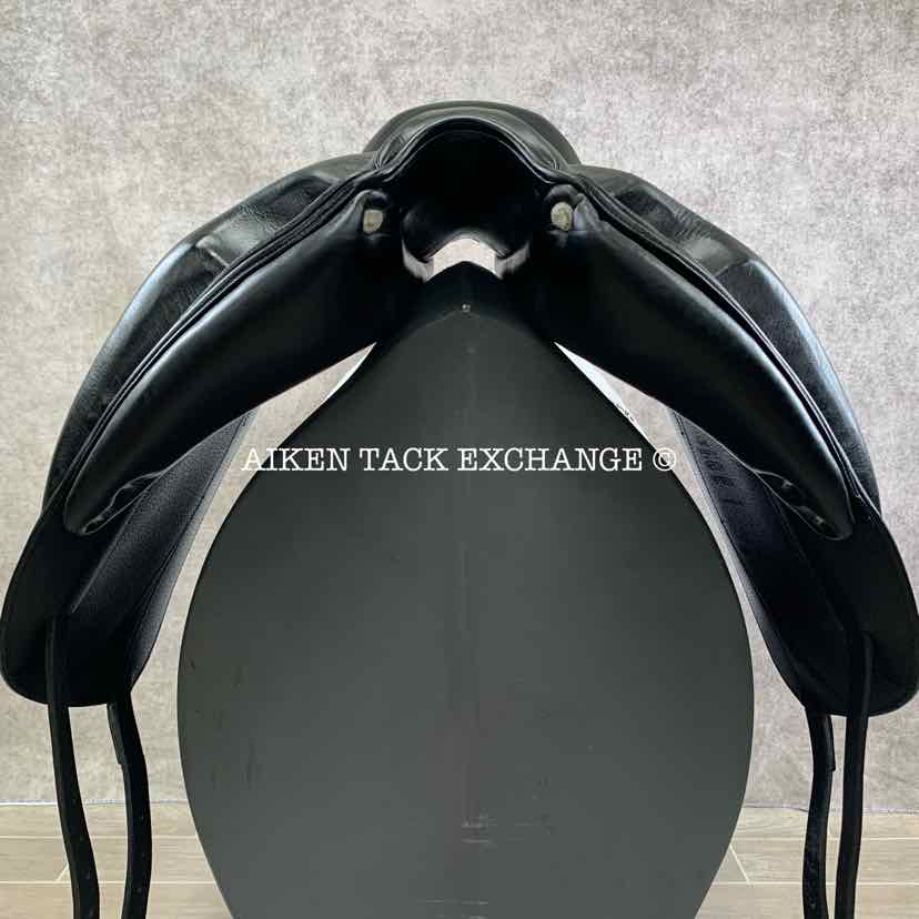 **SOLD** 2014 Devoucoux Mendia Makila Lab Monoflap Dressage Saddle, 18" Seat, 3 Flap, Medium Wide Tree, Foam D3D Panels