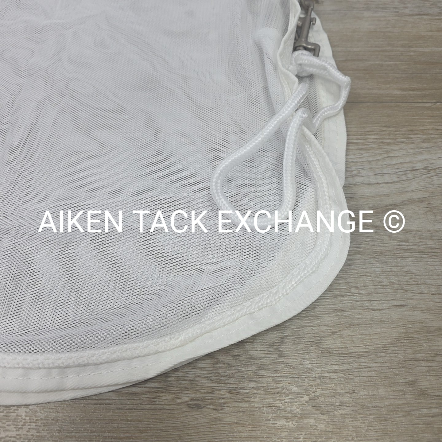 Fenwick Equestrian BodyGuard Mesh Cooler, White (has some marks) 60"