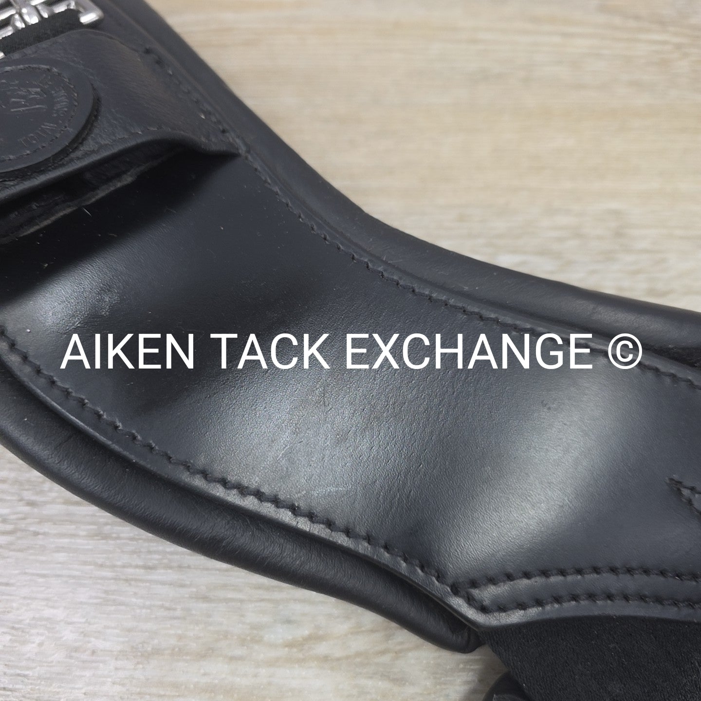 Total Saddle Fit StretchTec Shoulder Relief Girth with Leather Liner, 26"