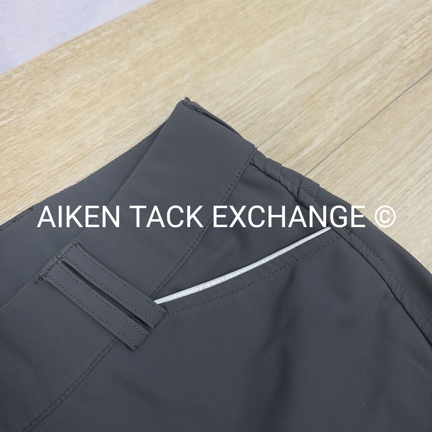 Ariat Tri-Factor Silicone Grip Full Seat Breeches, Size 34 R