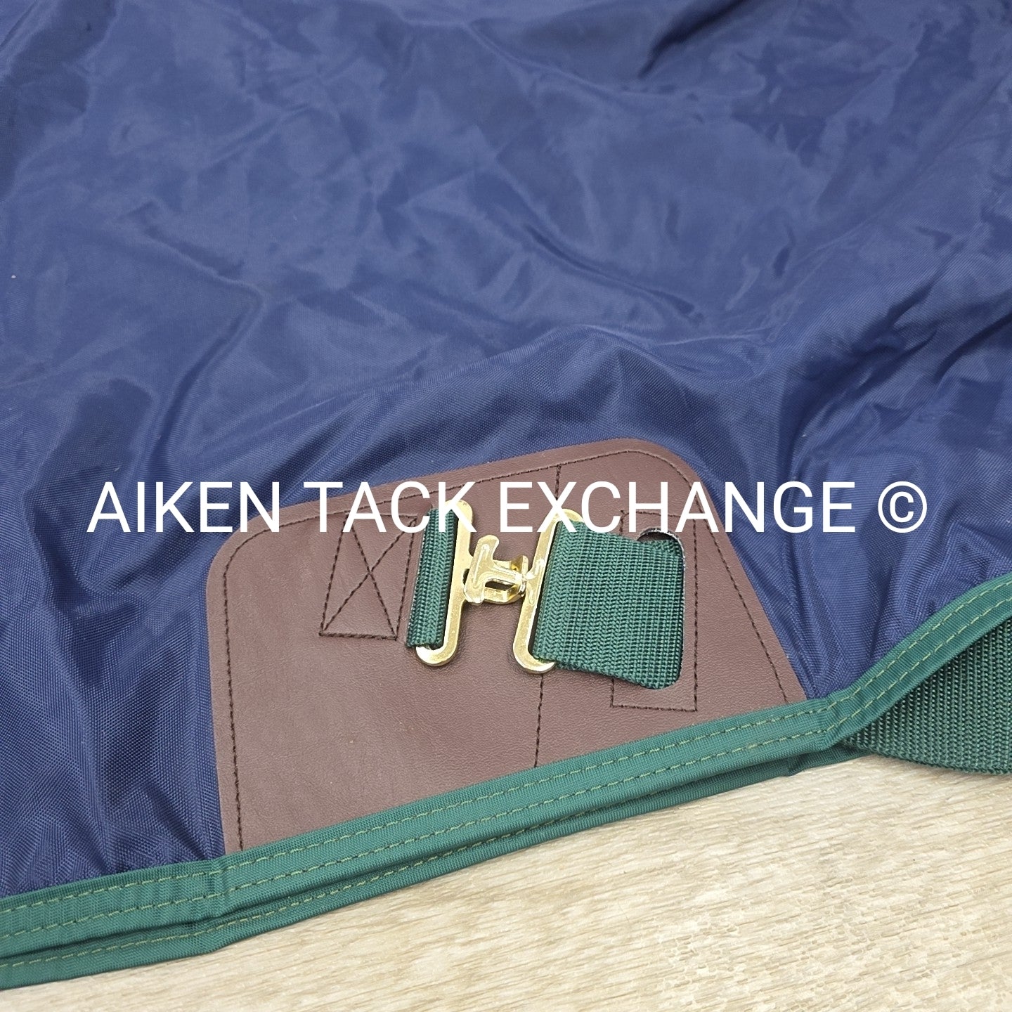 0 Fill Open Front Stable Sheet, 70"