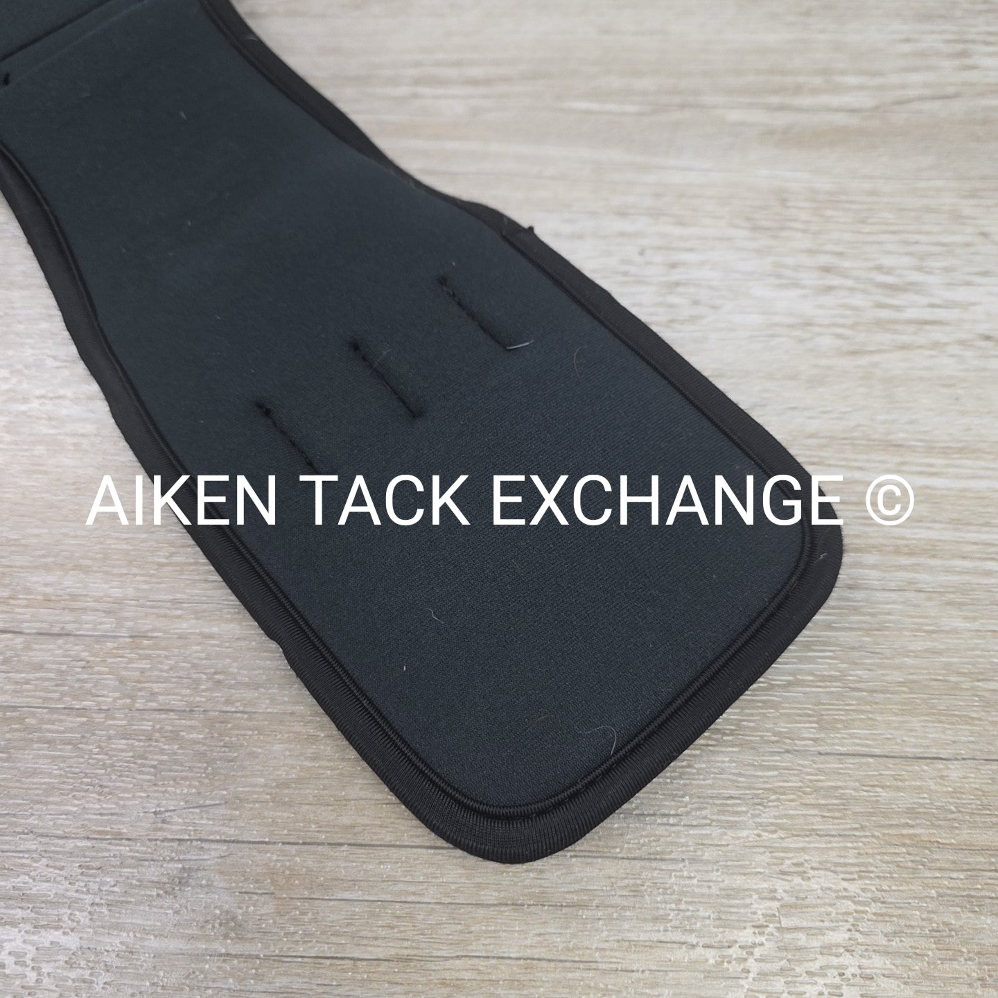 Shires Neoprene Dressage Girth, 26"