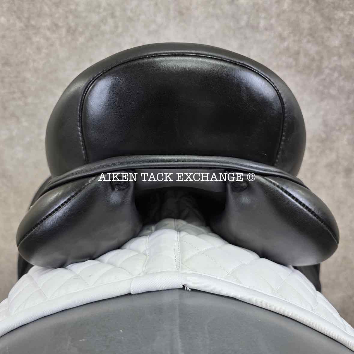 2015 MacRider Lexington Dressage Saddle, 17.5" Seat, Medium Tree, Wool Flocked Panels