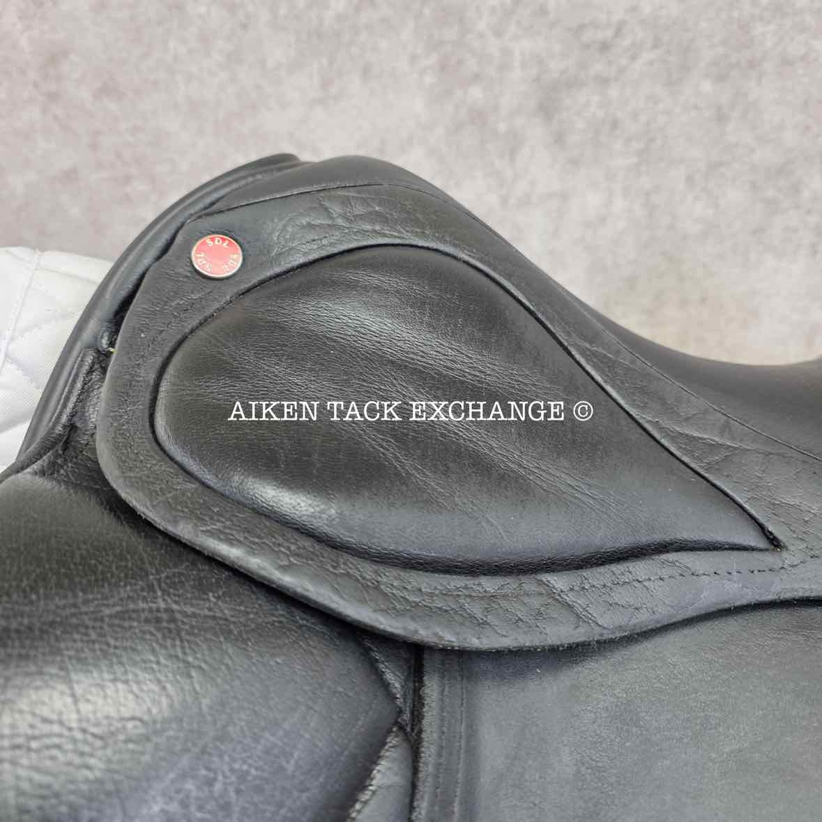 SDL Lemke Buffalo Deluxe Dressage Saddle, 17.5" Seat, MW Tree, Wool Flocked Panels