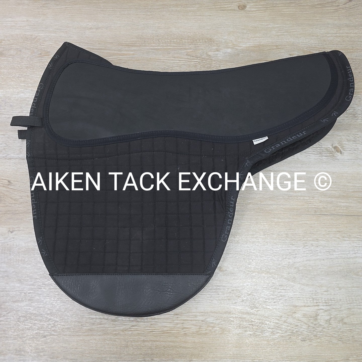 Grandeur Physio Saddle Pad for Treeless Saddle