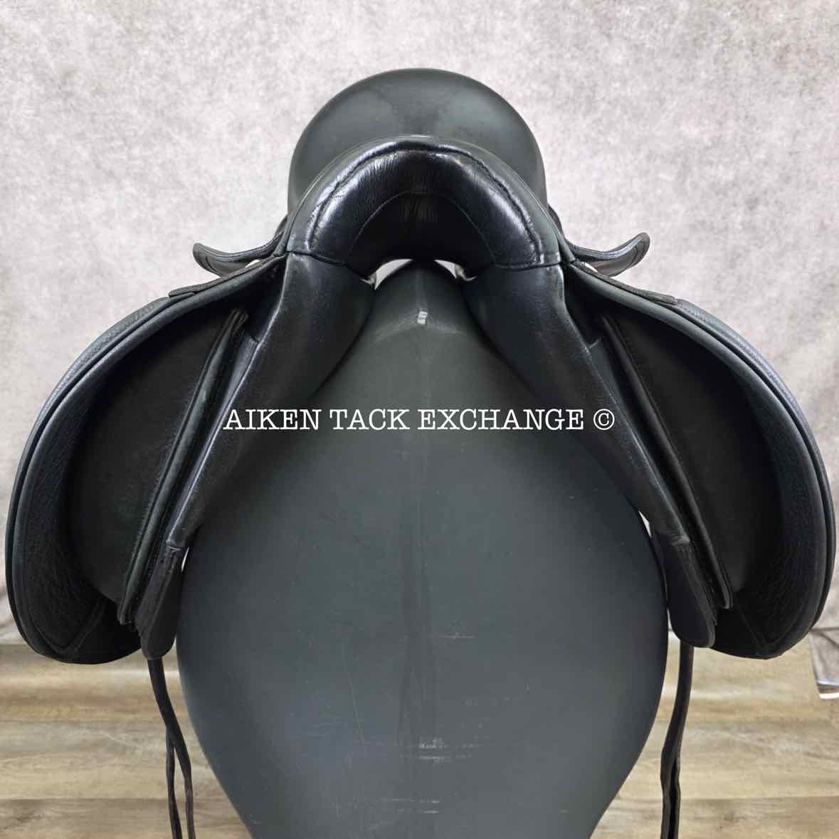 2018 Schleese Prelude Dressage Saddle, 17.5" Seat, Short Flap, Adjustable AdapTree, Wool Flocked Panels