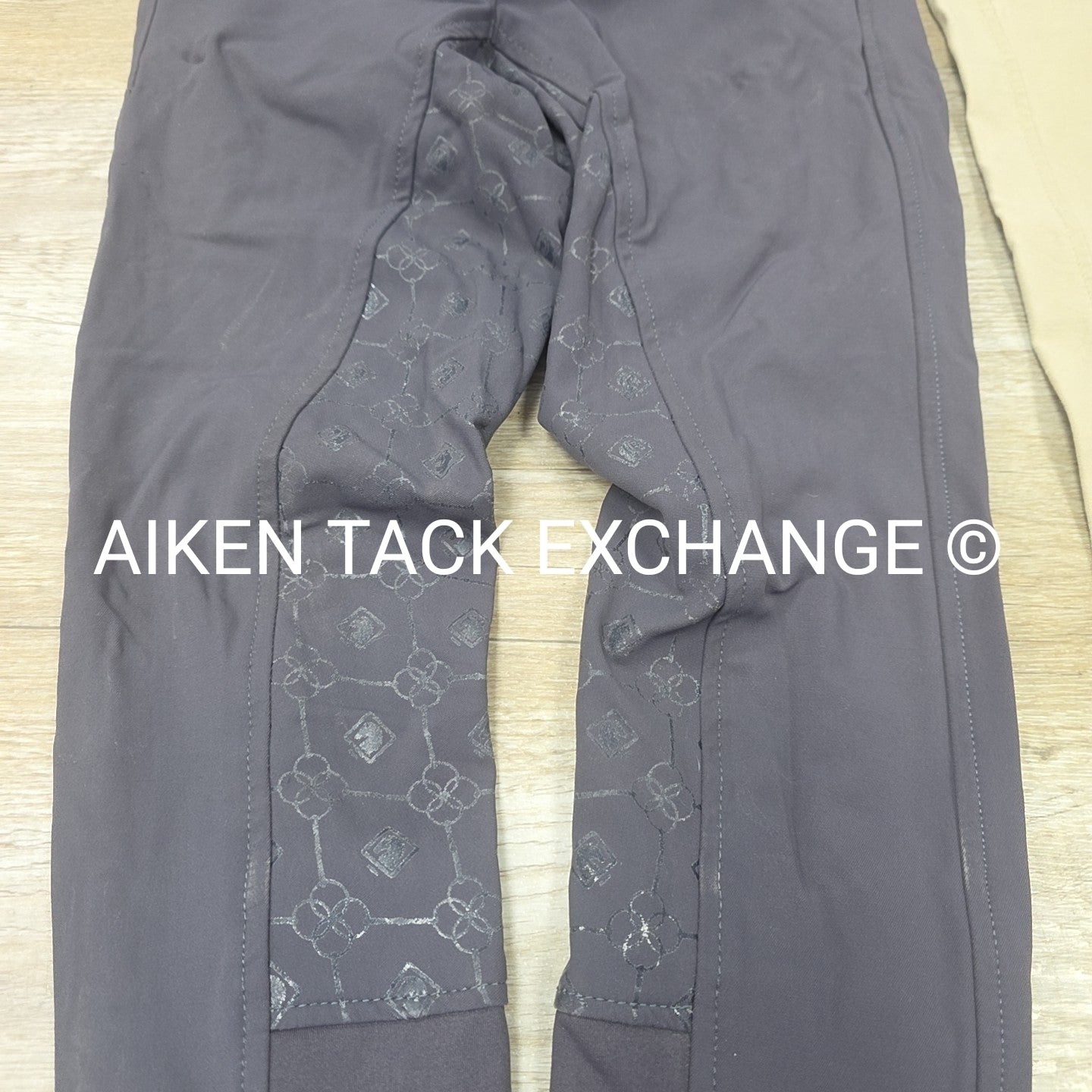 BARGAIN BUNDLE: Romfh Isabella & Dublin Full Seat, Piper Knee Patch Breeches,26L
