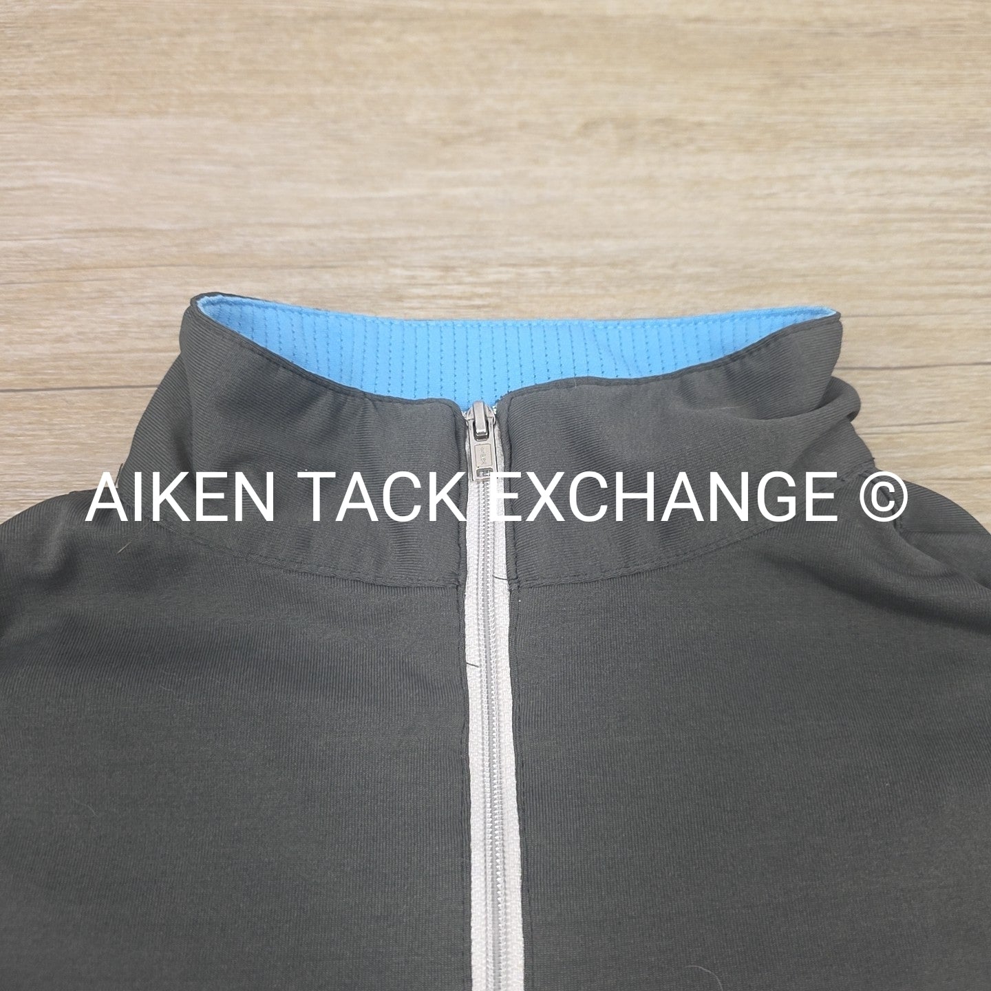 BARGAIN BUNDLE: 2 Long Sleeve Tops & 2 Short Sleeve Tops, Size Large