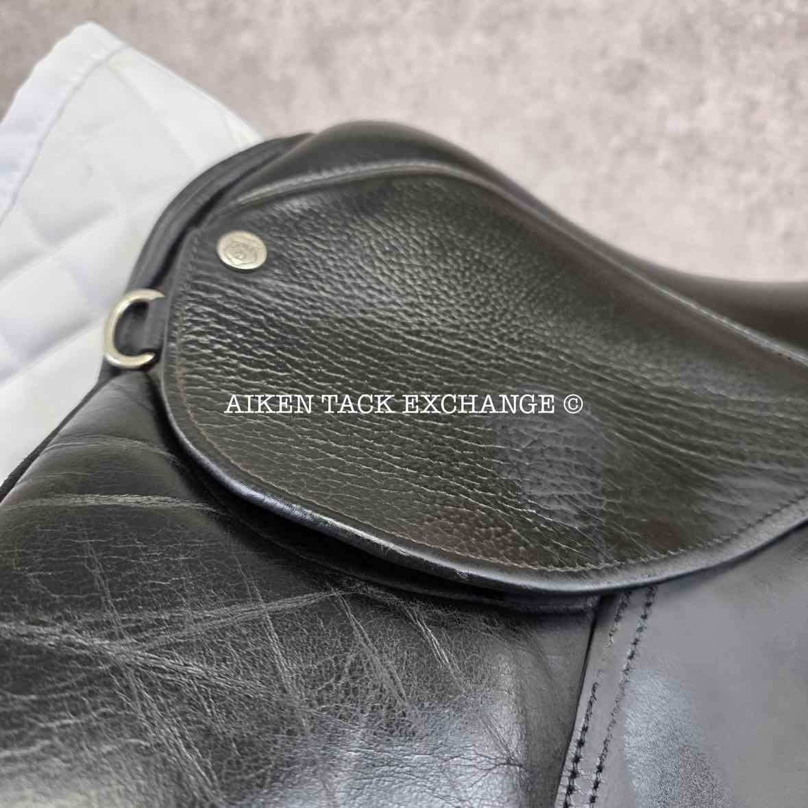 Klimke Miller's KMD Dressage Saddle, 17.5" Seat, M/MW Tree, Wool Flocked Panels