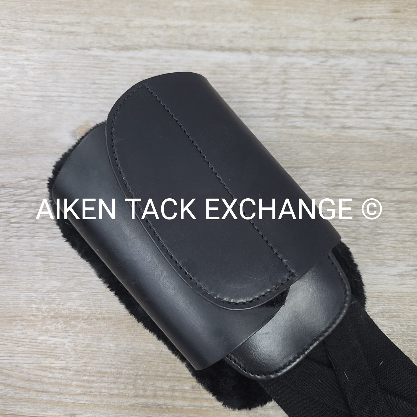 Correct Connect Pressure Relief Comfort Short Girth, Black, 26"