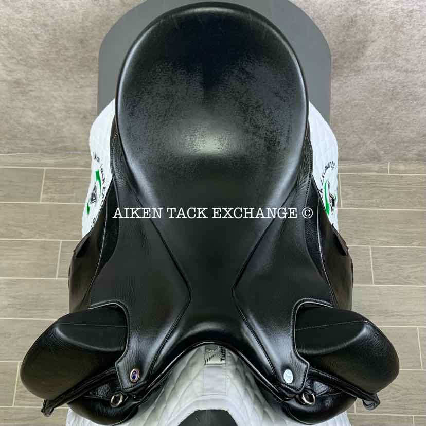 **SOLD** 2020 Tota Freedom PRO 2 Monoflap Dressage Saddle, 19" Seat, Adjustable Tree, Wool Flocked Panels