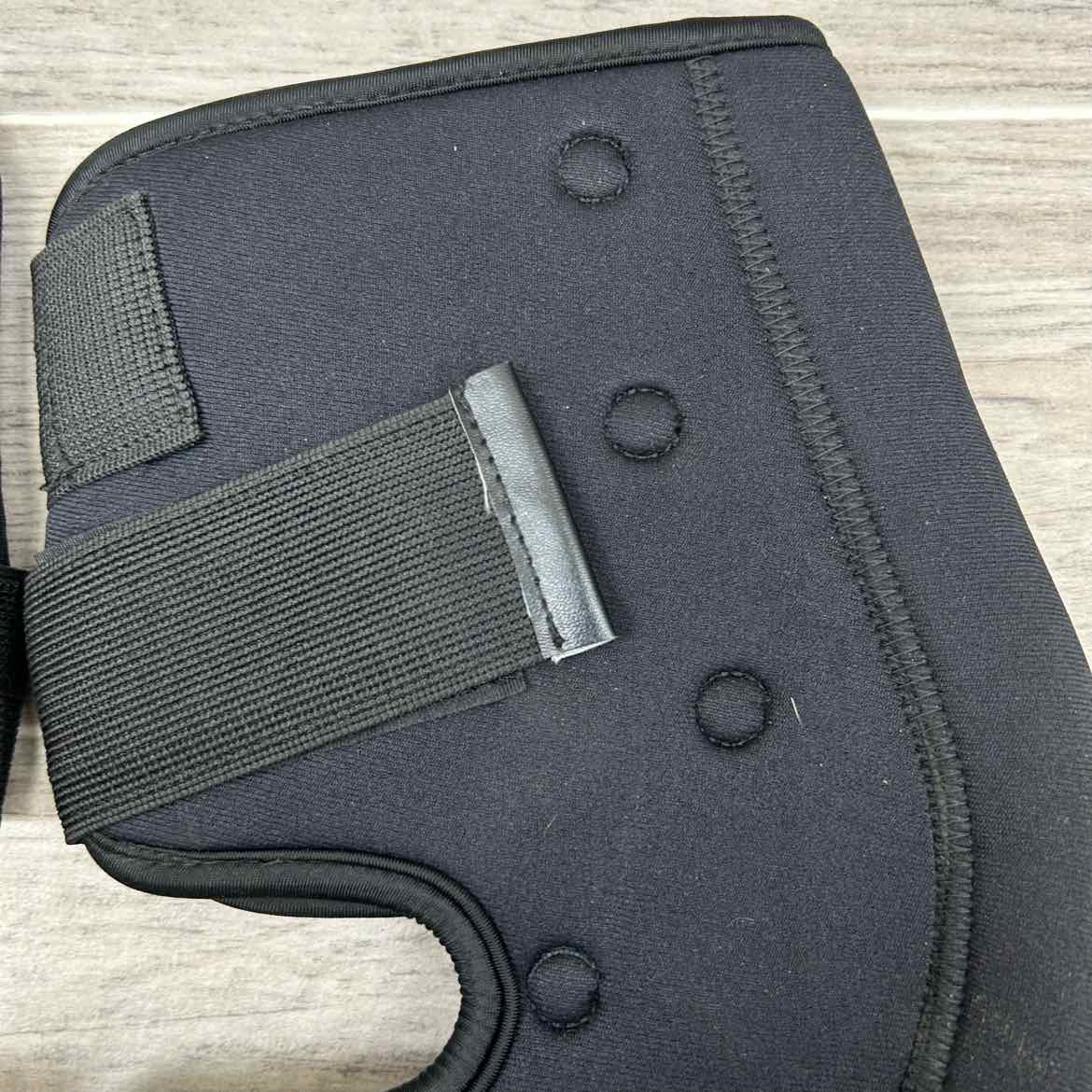 BeneFab Smart Hock Boots, 1 Pair, Size Medium