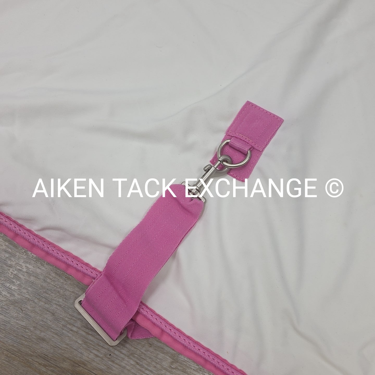 Fenwick Equestrian Pop Star Dress Sheet Sporty Cooler, 68"