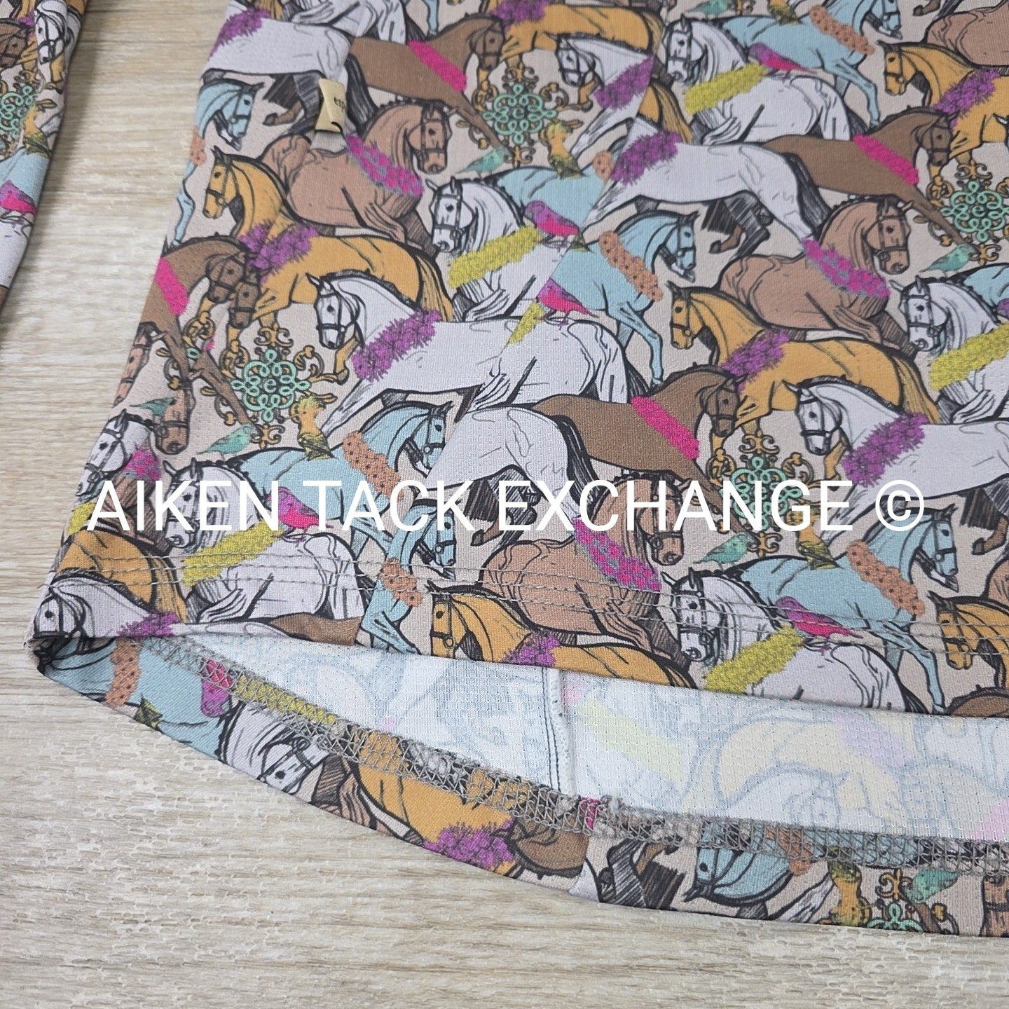 Espoir Equestrian Long Sleeve 1/4 Zip Top, Size X-Large