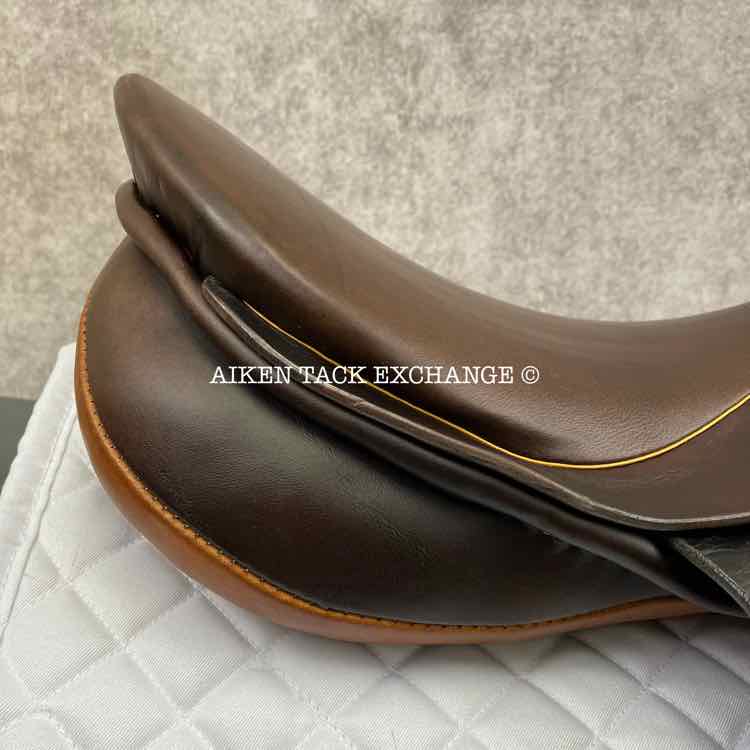 Stubben Siegfried DL All Purpose Saddle, 17.5" Seat, 29.5 cm Tree - M/MW, Wool Flocked Panels