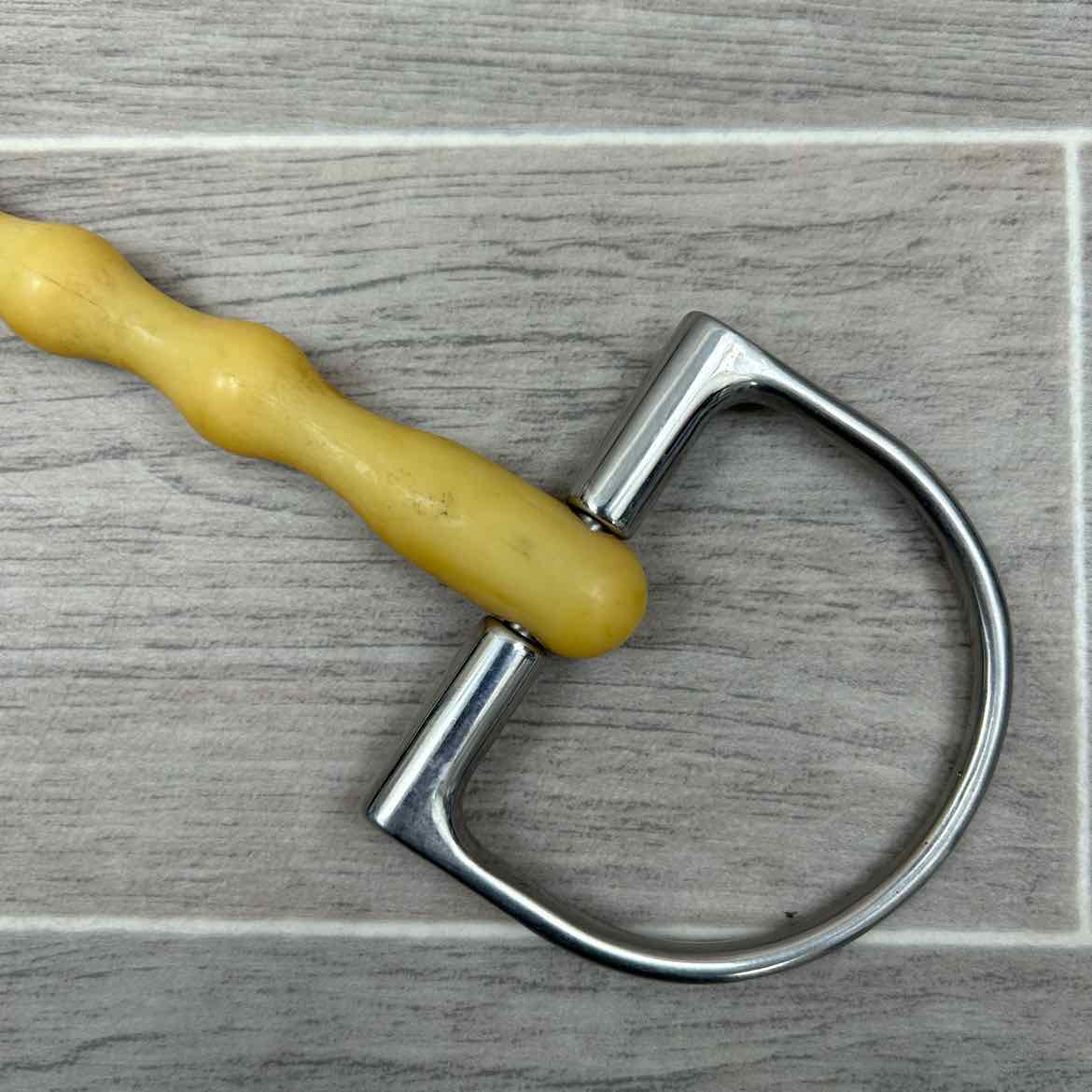 Happy Mouth Shaped Mullen Mouth King Hunter D Ring Bit 5.5"