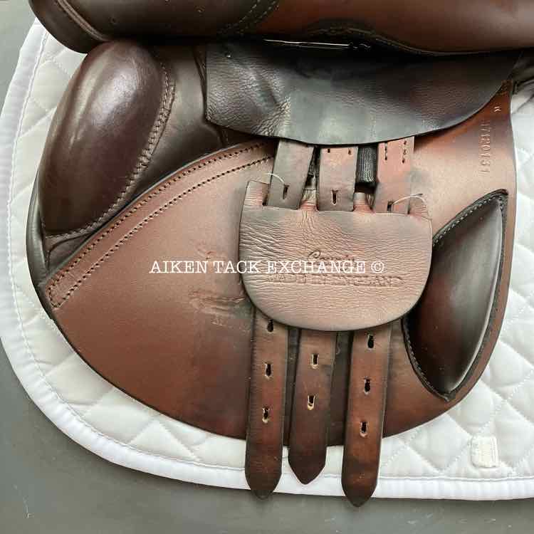 2017 County Solution H/J Close Contact Jump Saddle, 17.5" Seat, Forward Flap, Medium Tree, Wool Flocked Panels