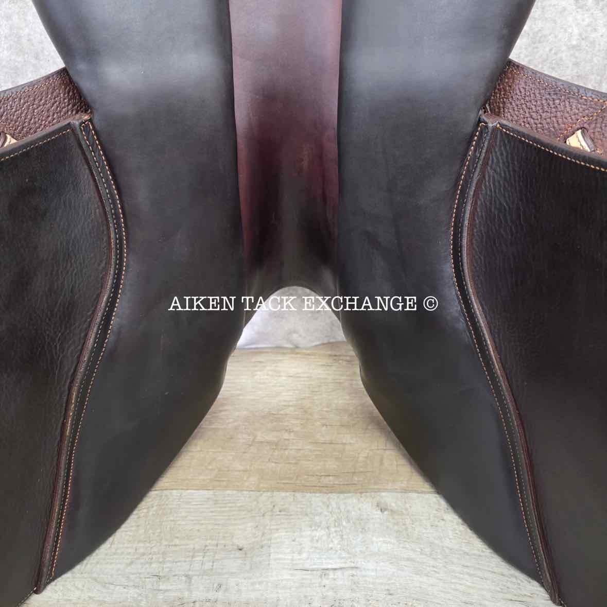 2016 CWD SE32 2GS Mademoiselle Close Contact Jump Saddle, 17.5" Seat - S2, 3L Flap, Dynamick Flex Tree - MW, Full Buffalo Leather