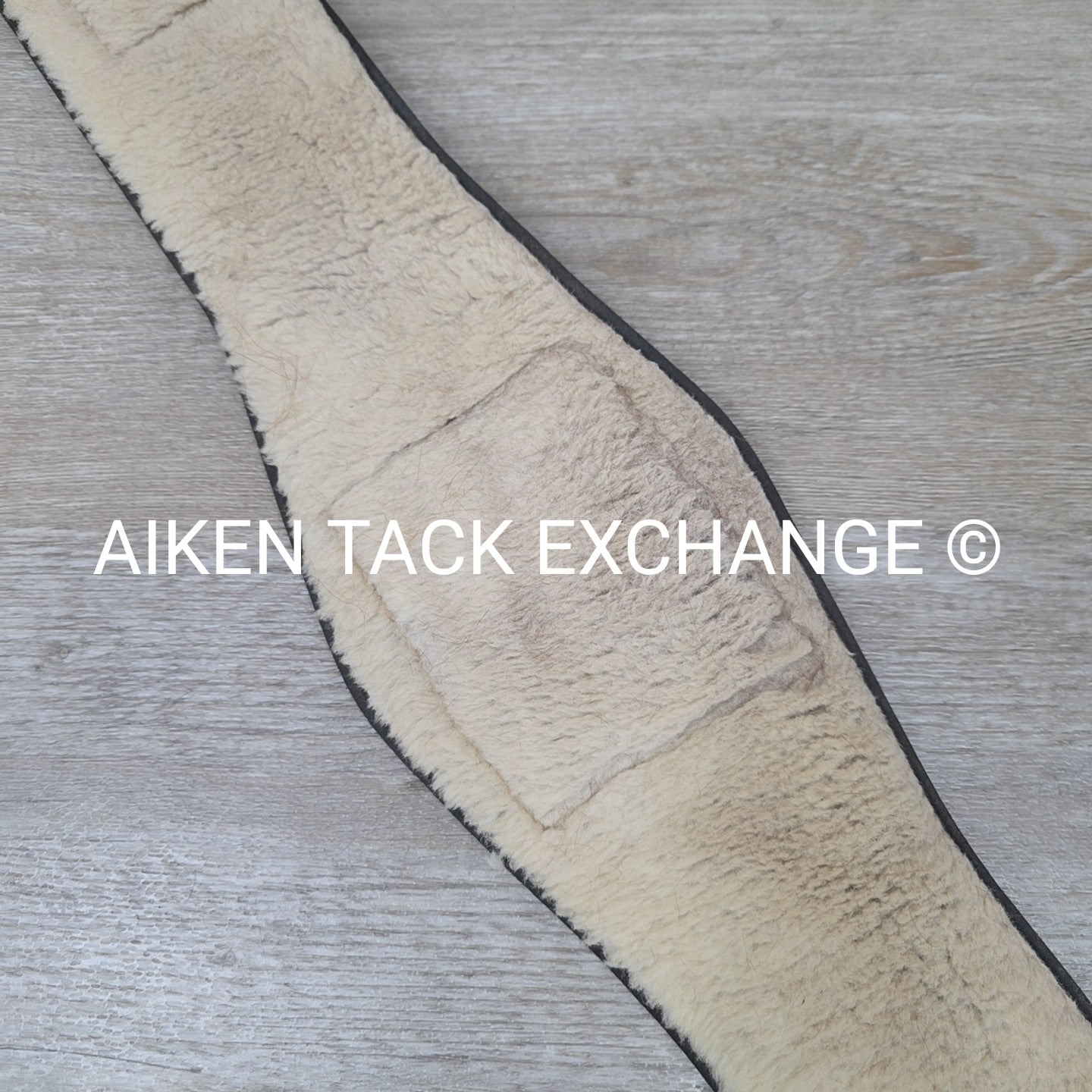 EquiFit Essential Schooling Girth w/ Sheepswool Liner, 46"