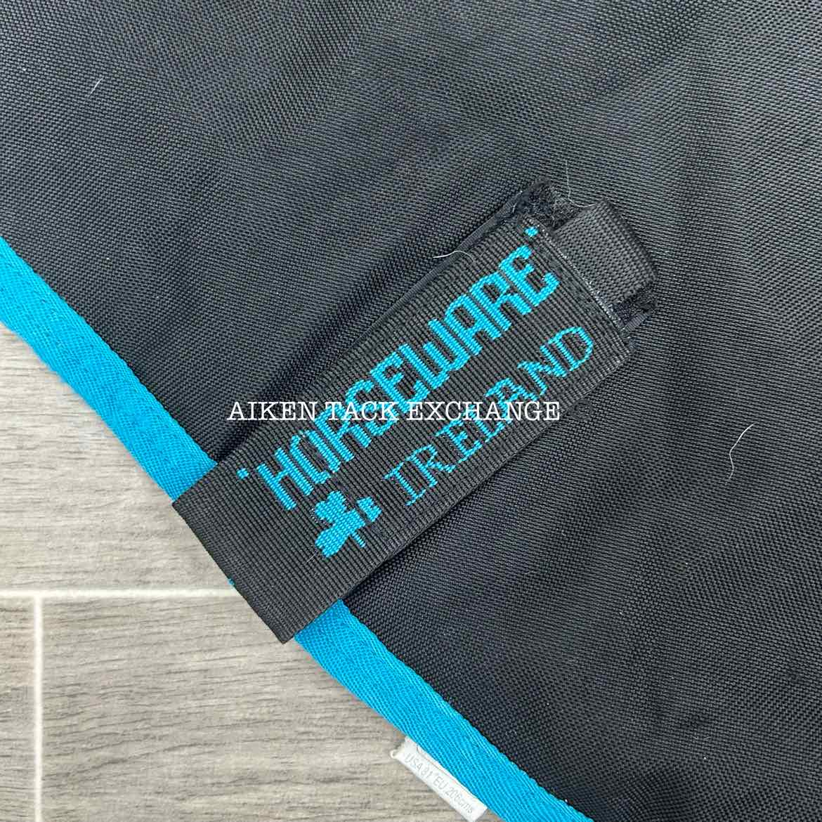 Amigo Bravo 12 Original Hood Neck Cover 150g, 81"