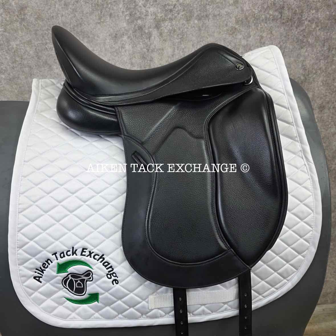 2023 Morgenroth Orpheu Dressage Saddle, 17" Seat, M/MW Tree, Wool Flocked Panels