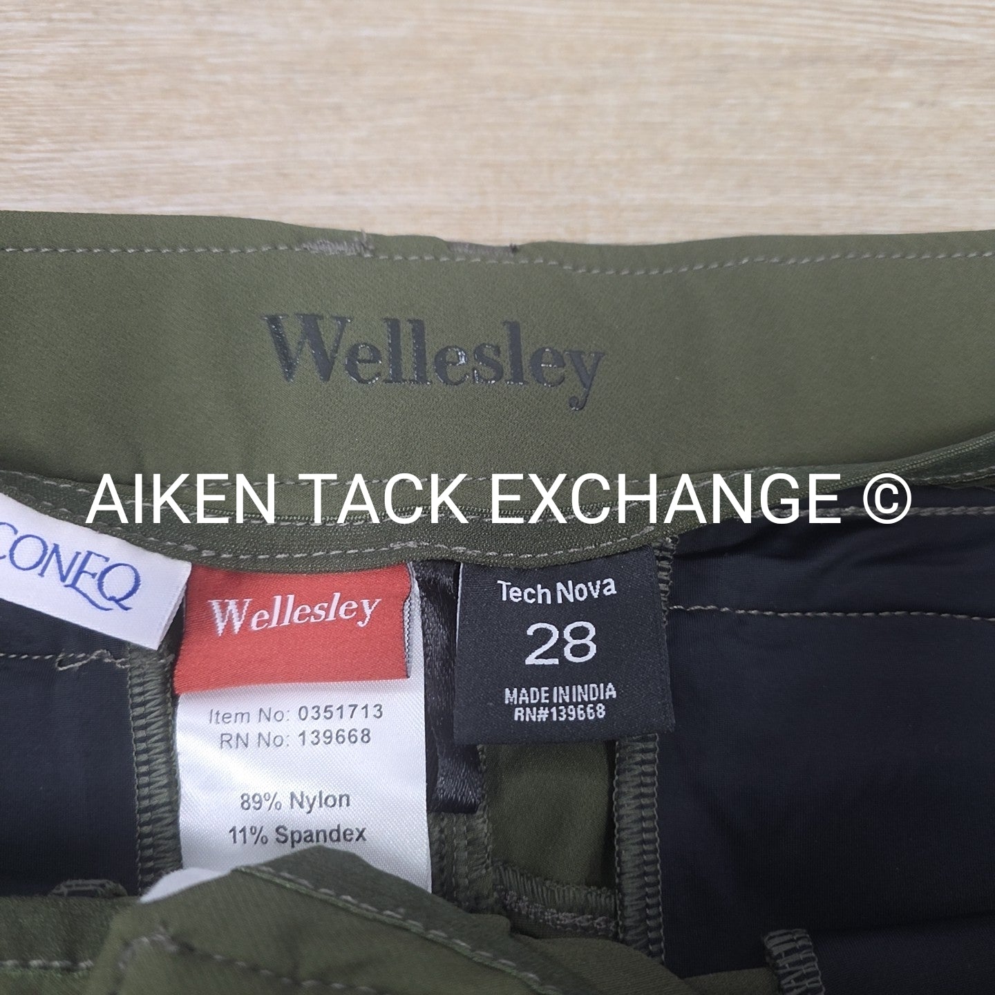 Dover Wellesley Tech Nova Silicone Grip Full Seat Breeches, Women's 28