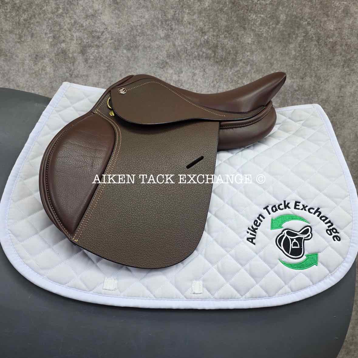 HDR - Henri de Rivel Novice Club Close Contact Jump Saddle, 14" Seat, Regular / Medium Tree, Foam Panels